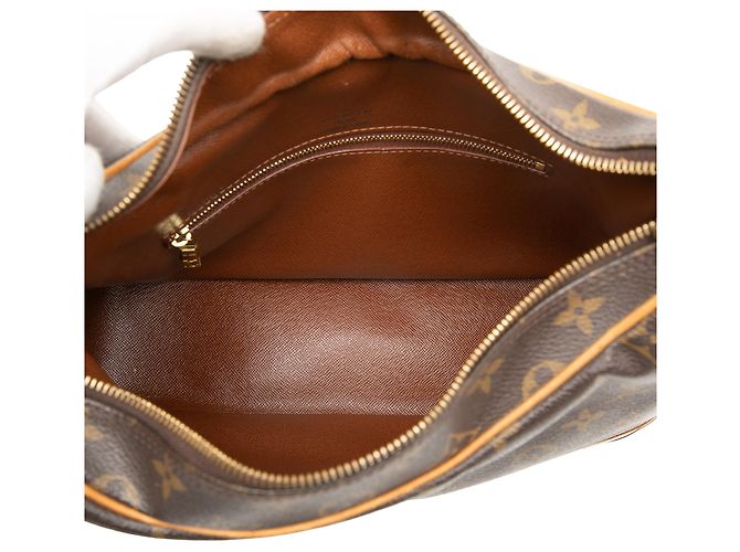 Louis Vuitton Borsa Boulogne 30 Monogramma Marrone - vista 4