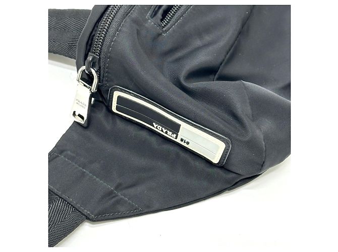 Sac à corps Logo 2VL008 de Prada Noir - vue 6