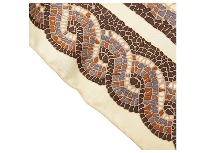 Sciarpa Hermès Carré 90 Sotto la Guida di Marte Multicolore Beige - vista 4