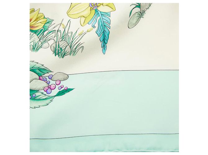 Silk In Foulard Hermès Carré 90 Pythagore in seta verde - vista 2