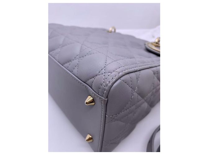Borsa Dior Duchess in scamosciato grigio perla - vista 7