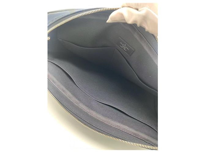 Louis Vuitton Valigetta Camouflage Nero a Quadri in Pelle Blu - vista 5
