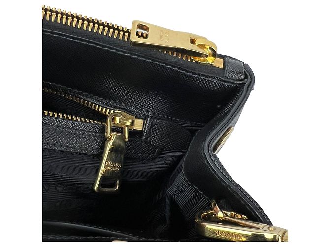 Prada Safriano Front Pocket Double Zip black Tote Bag - view 10
