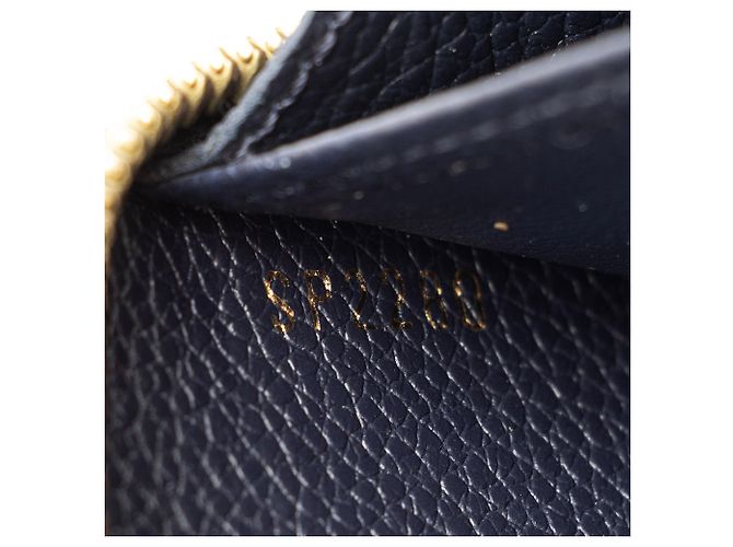 Portafoglio Zippy Monogram Empreinte Louis Vuitton Blu - vista 4
