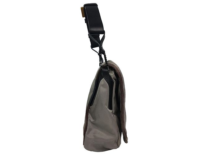 Pocono Schultertasche von Stuart Weitzman - Ansicht 3