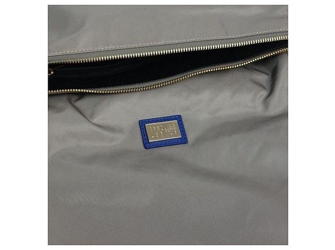 Pocono Schultertasche von Stuart Weitzman - Ansicht 9
