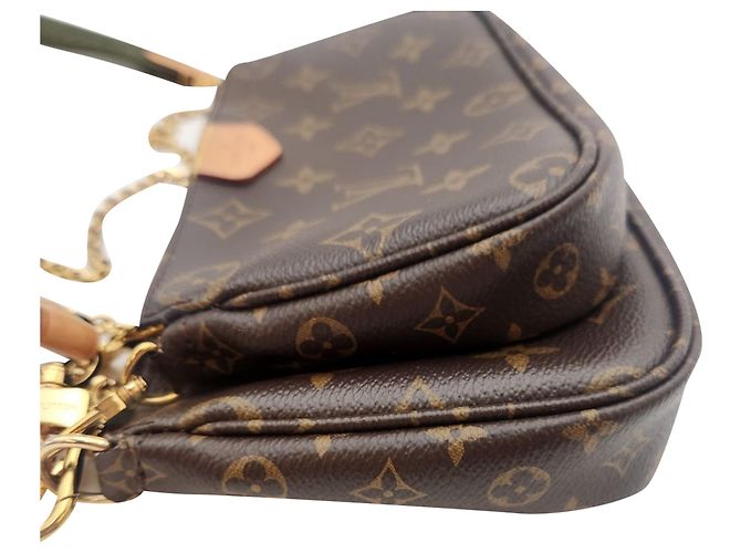Louis Vuitton Borsa a tracolla Multi Pochette Accessoires Khaki Marrone - vista 10