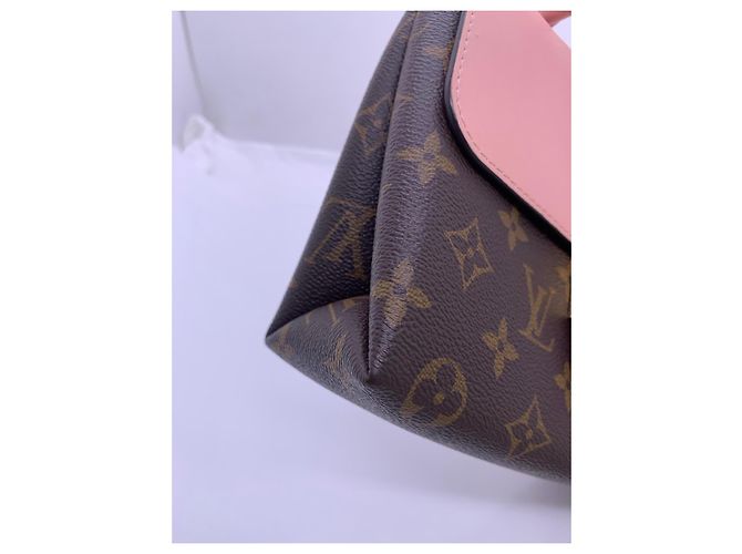 Borsa a mano Louis Vuitton Locky BB rosa in pelle - vista 4