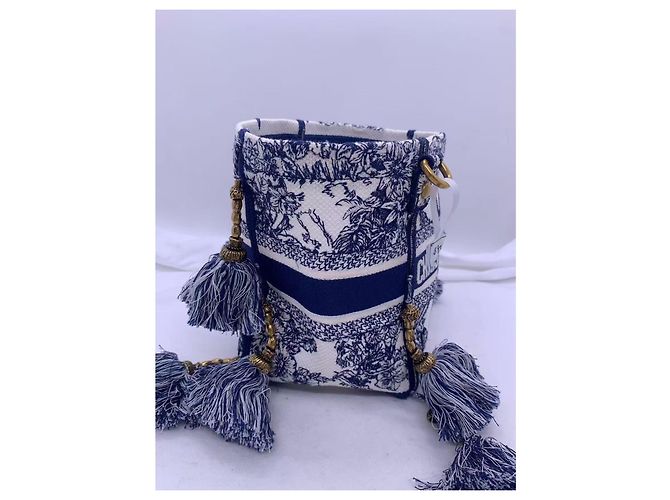 Dior Piccola Borsa a Secchiello Ricamata con Frange a Stella Blu - vista 3