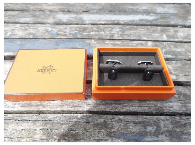 new Hermès cufflinks with box, model Play with its box Silver hardware - view 2