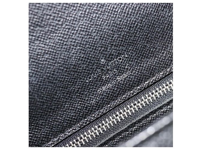 LOUIS VUITTON Clutch Taiga Selenga Ardoise M30782 LV Auth bs34703 Grigio - vista 15