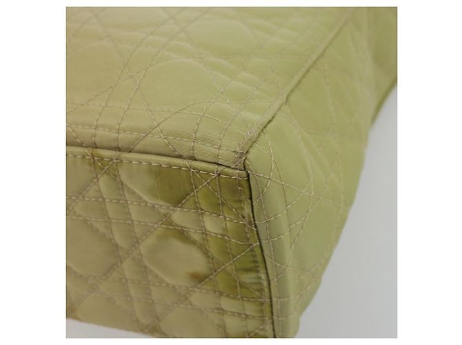 Borsa Canage in nylon 2 in 1 Christian Dior verde oro Auth 176178 D'oro - vista 12