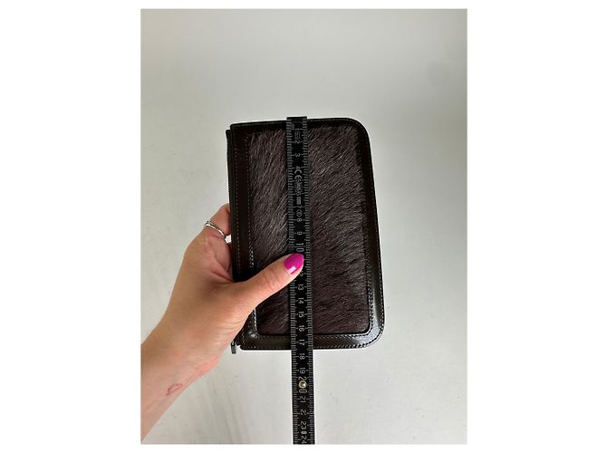 Edge Céline Vintage Celine Pony-Haar und Lackleder Reißverschlussbeutel Braun - Ansicht 8