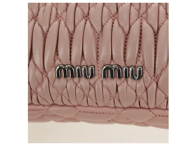 Borsa a Spalla Miu Miu Matelassé in Pelle 2 in 1 Rosa Argento Auth 176382SAM - vista 18