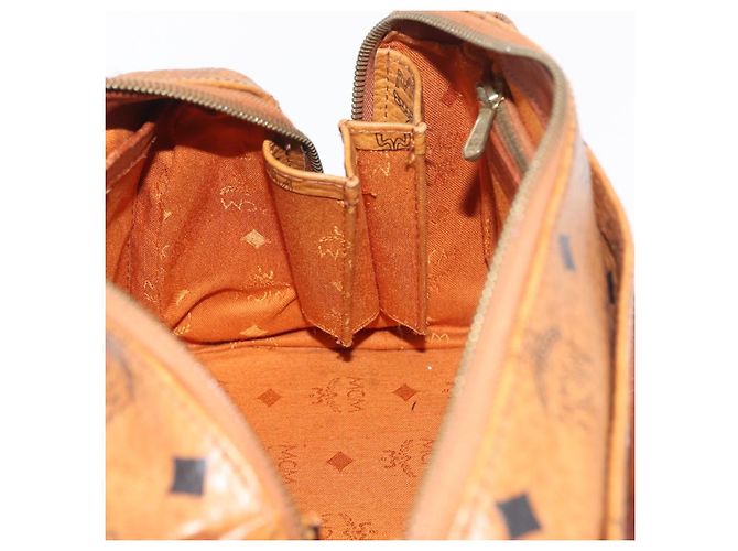 MCM Vicetos Logogram Borsa a Mano PVC Pelle Marrone Oro Auth 175062 D'oro - vista 19
