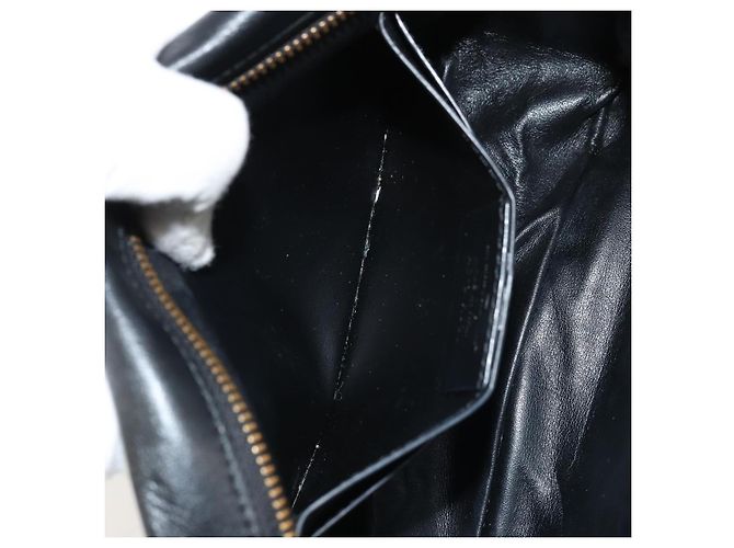 Salvatore Ferragamo Borsa a Spalla Gancini Chain in Pelle Nera Oro Auth 176787 Nero D'oro - vista 19