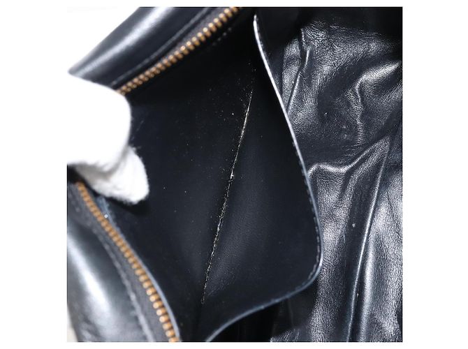 Salvatore Ferragamo Borsa a Spalla Gancini Chain in Pelle Nera Oro Auth 176787 Nero D'oro - vista 20