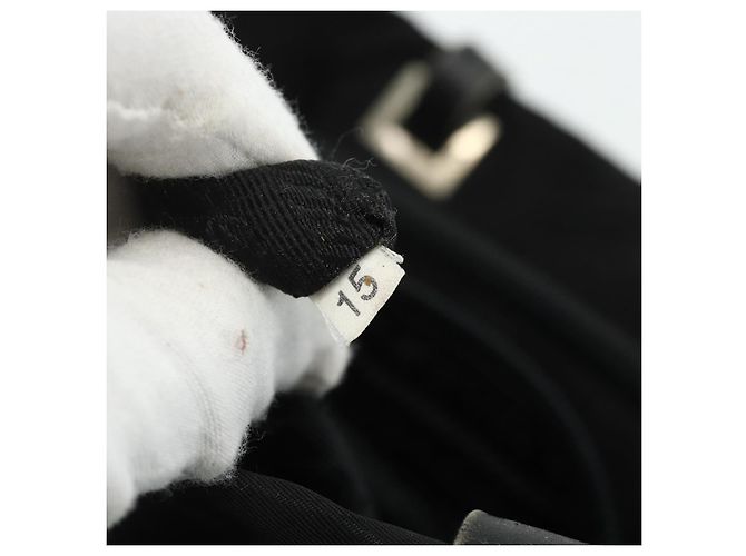 Prada Tote Bag aus schwarzem Nylon mit silberner Authentizität bs34646 - Ansicht 26