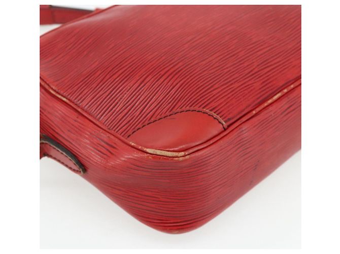 LOUIS VUITTON Borsa a Spalla Epi Trocadero 23 Rossa M52307 LV Auth 177428 Rosso - vista 13