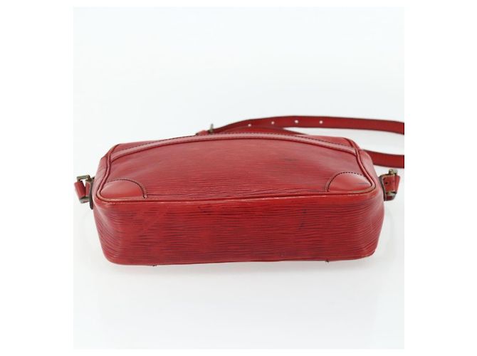 LOUIS VUITTON Borsa a Spalla Epi Trocadero 23 Rossa M52307 LV Auth 177428 Rosso - vista 9