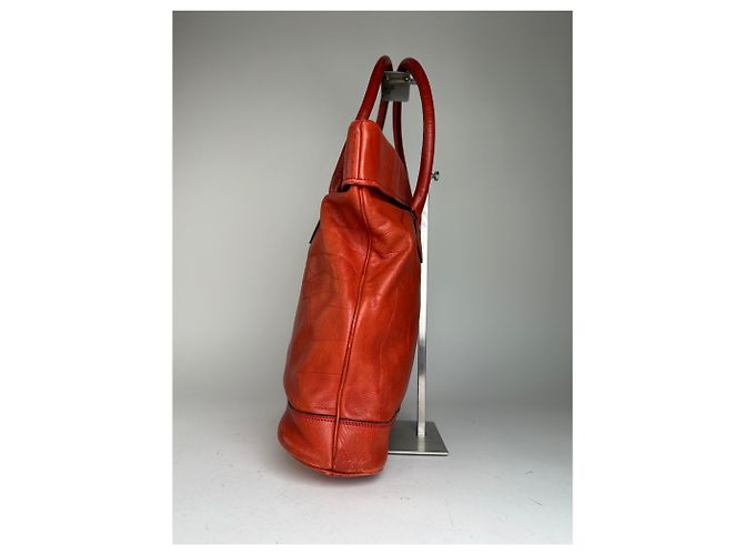 Céline Vintage Celine Triomphe Crest Krokodil-Prägung Leder Tote Rot - Ansicht 4