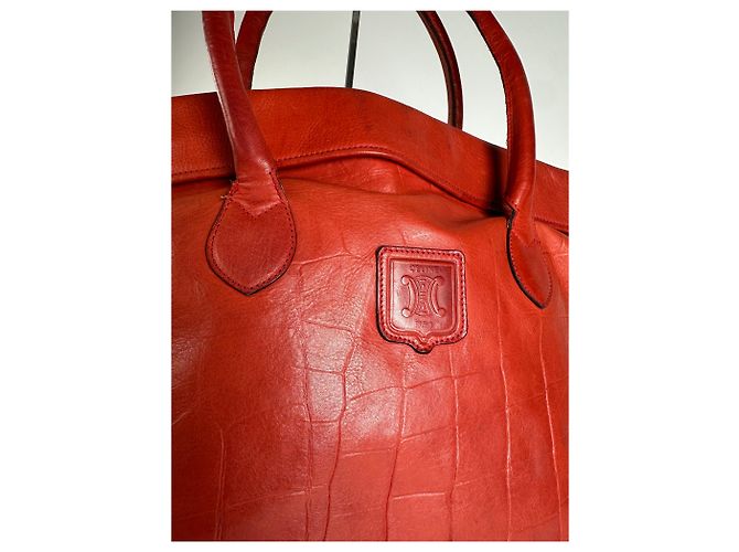 Céline Vintage Celine Triomphe Crest Krokodil-Prägung Leder Tote Rot - Ansicht 6