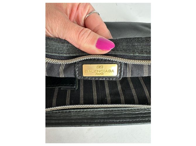 Everyday Pochette in pelle vintage Balenciaga BB Logo nera Nero - vista 6
