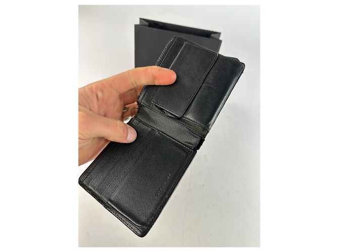 Vintage Givenchy Saffiano Leather Bifold Wallet Black - view 4