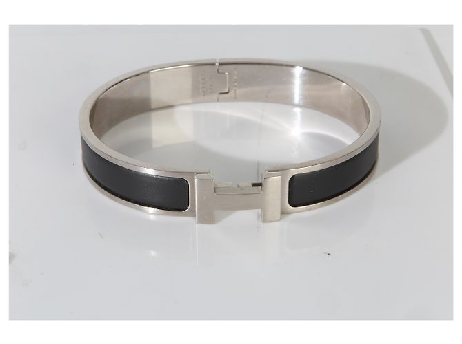 Bracciale Hermès Clic HH in Nero Opaco - vista 5
