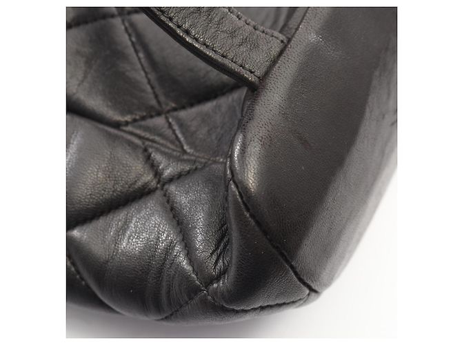 Chanel Matelassé Lammleder Rucksack/Handtasche Schwarz - Ansicht 9