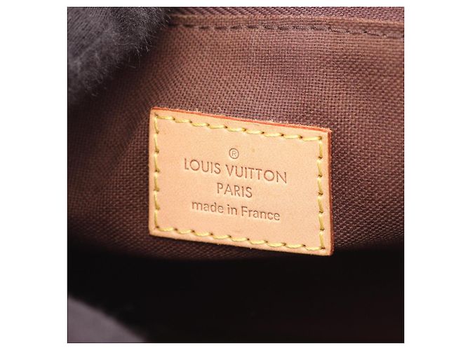 Borsa a Spalla Menilmontant PM Louis Vuitton Marrone Monogramma - vista 4