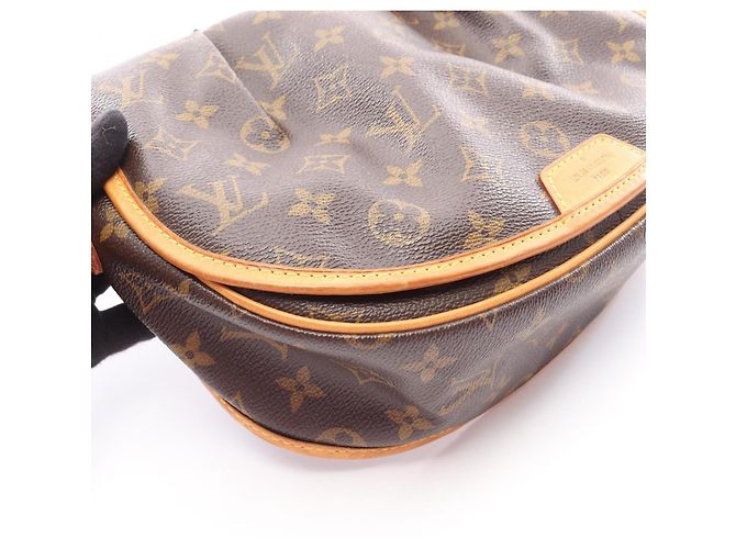 Borsa a Spalla Menilmontant PM Louis Vuitton Marrone Monogramma - vista 6
