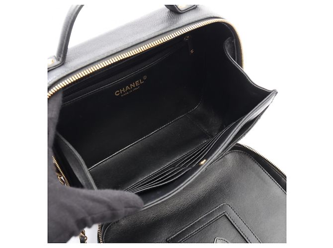 Vanity Borsa a Spalla Chanel CC Filigrana Matelassé 2 Vie Nero - vista 3