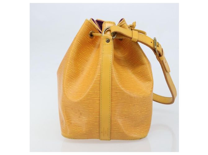 Louis Vuitton Petit Noe Epi Leather Medium Amarelo - vista 4