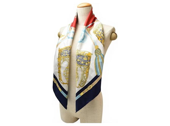 Sciarpa Hermès "LES MUSEROLLES" Bianco Blu navy - vista 9