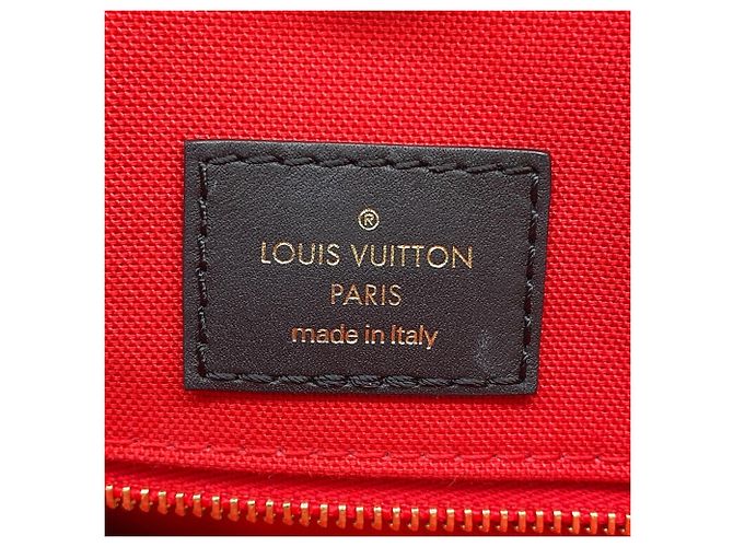 Borsa Tote OnTheGo GM Monogram Reverse Gigante Louis Vuitton Rosso - vista 16