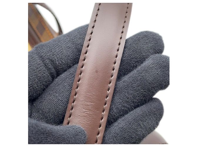 Borsa Chelsea Damier Ebene Louis Vuitton Rosso - vista 15