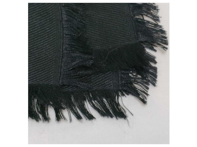 Sciarpa/Stola Monogramma Louis Vuitton Nero - vista 6