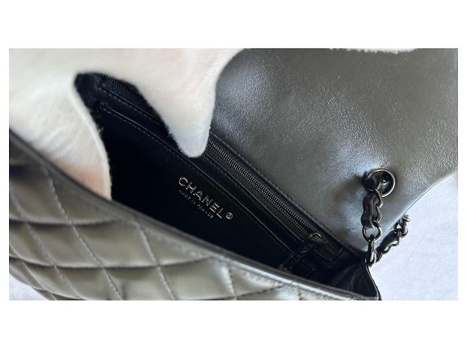 Timeless Borsa Chanel Classica Mini con Patta in Pelle Nera Nero - vista 13