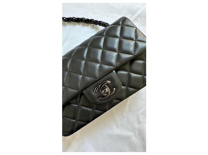 Timeless Borsa Chanel Classica Mini con Patta in Pelle Nera Nero - vista 8
