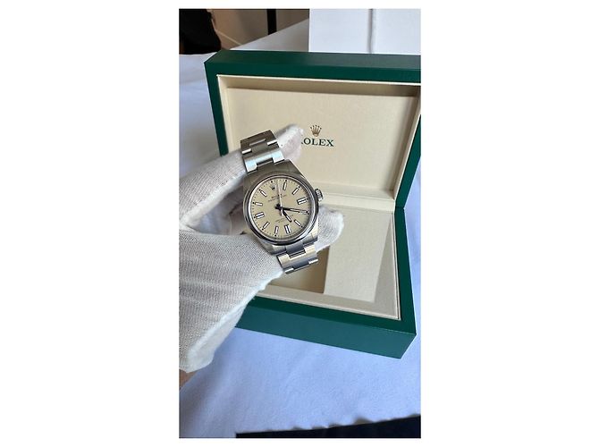 Orologio Rolex Oyster Perpetual Beige - vista 4