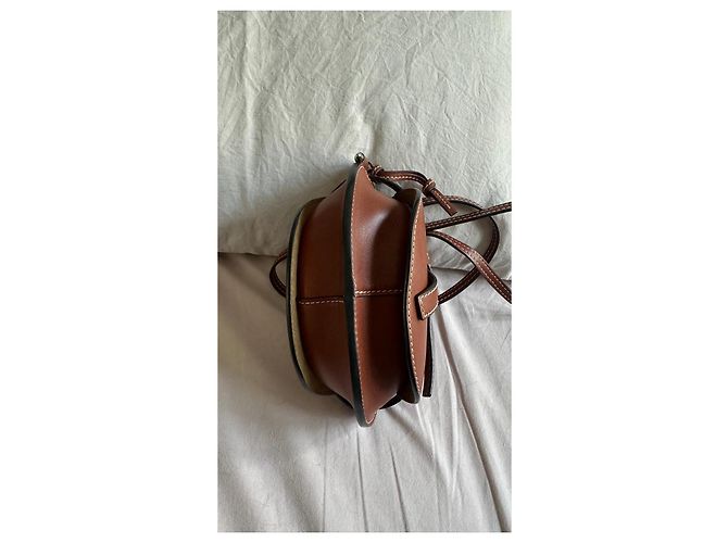 Borsa Loewe Gate Mini in Pelle Marrone - vista 5