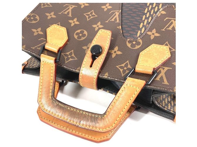 Bolso Mini Tote Damier Gigante en Colaboración Louis Vuitton NIGO Castaño - vista 18