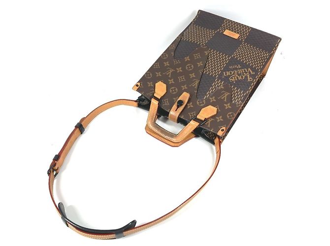 Bolso Mini Tote Damier Gigante en Colaboración Louis Vuitton NIGO Castaño - vista 2