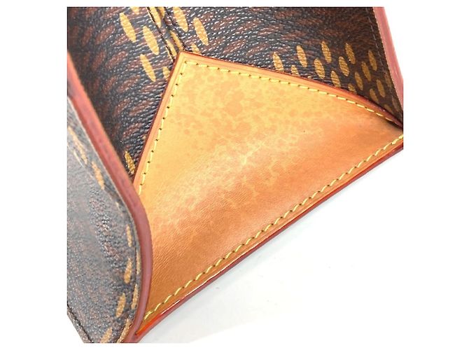 Bolso Mini Tote Damier Gigante en Colaboración Louis Vuitton NIGO Castaño - vista 5