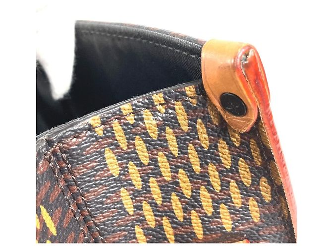 Bolso Mini Tote Damier Gigante en Colaboración Louis Vuitton NIGO Castaño - vista 8