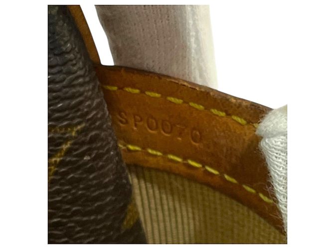 Borsa a Spalla Reporter PM Monogramma Louis Vuitton Marrone - vista 14