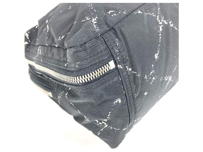 Borsa a mano con logo della vecchia linea di viaggio Chanel Nero Bianco - Ansicht 7