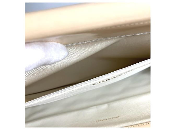 Vintage Chanel gesteppte Handtasche Weiß - Ansicht 14