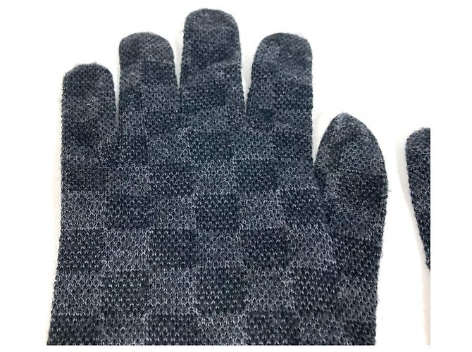 Louis Vuitton Damier Graphite Wool Gloves Black - view 3